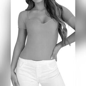 NWT PINKMSTYLE Sweetheart Neck Short Sleeve Sweater T-Shirt, Lilac, Medium